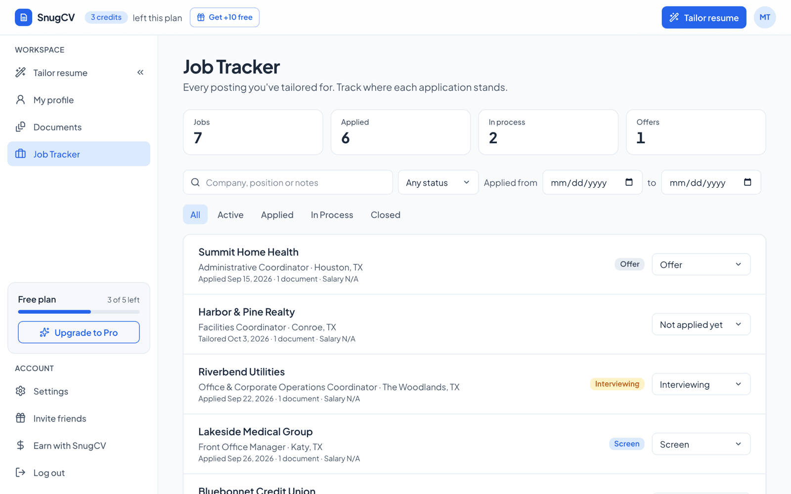 The Job Tracker page with counts for jobs, applied, in process and offers, search and filters, and a list of jobs with status labels